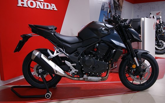 Neufahrzeug Honda CB750 Hornet E-Clutch - Bild 3
