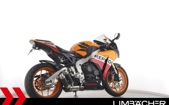 Gebrauchtmotorrad Honda CBR1000RR Fireblade - Bild 9