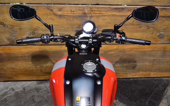 Motorrad Occasion Yamaha XSR900 - Bild 3