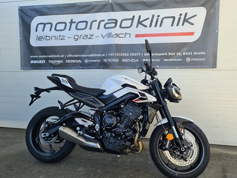 Triumph Street Triple 765 R