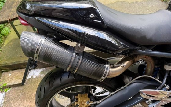 Gebrauchtmotorrad Triumph Street Triple - Bild 2