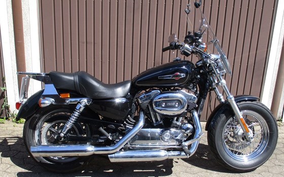 Gebrauchtmotorrad Harley-Davidson Sportster XL 1200C Custom - Bild 1