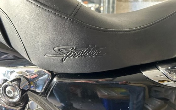 Gebrauchtmotorrad Harley-Davidson Sportster XL 1200C Custom - Bild 11