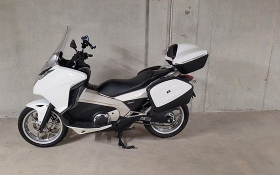 Motorrad Occasion Honda Integra - Bild 4