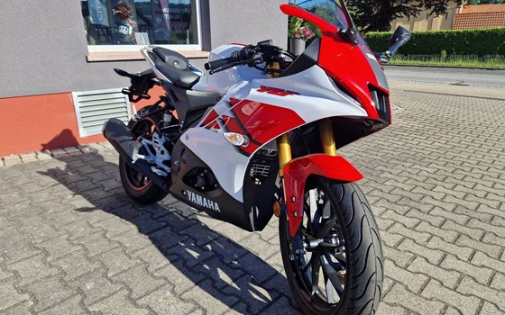 Neufahrzeug Yamaha R125 - Bild 1