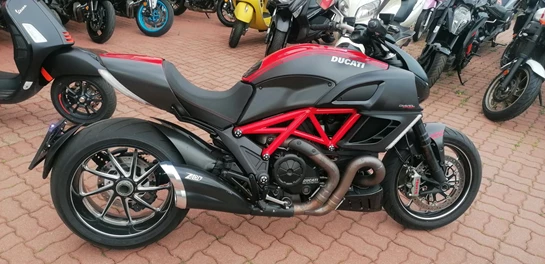 Angebot Ducati Diavel 1200