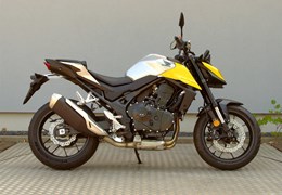 Neumotorrad Honda CB750 Hornet