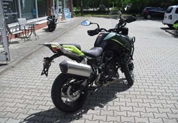 Neumotorrad Benelli TRK 702