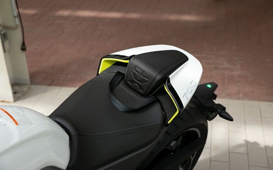 Neufahrzeug CFMOTO 700CL-X Sport - Bild 19