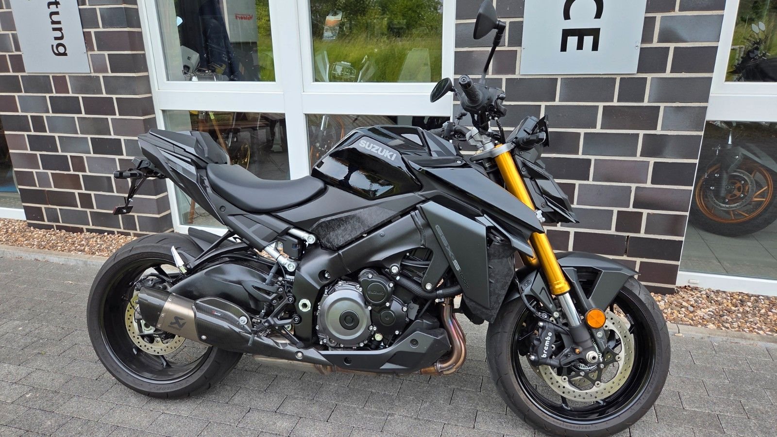 Suzuki GSX-S1000