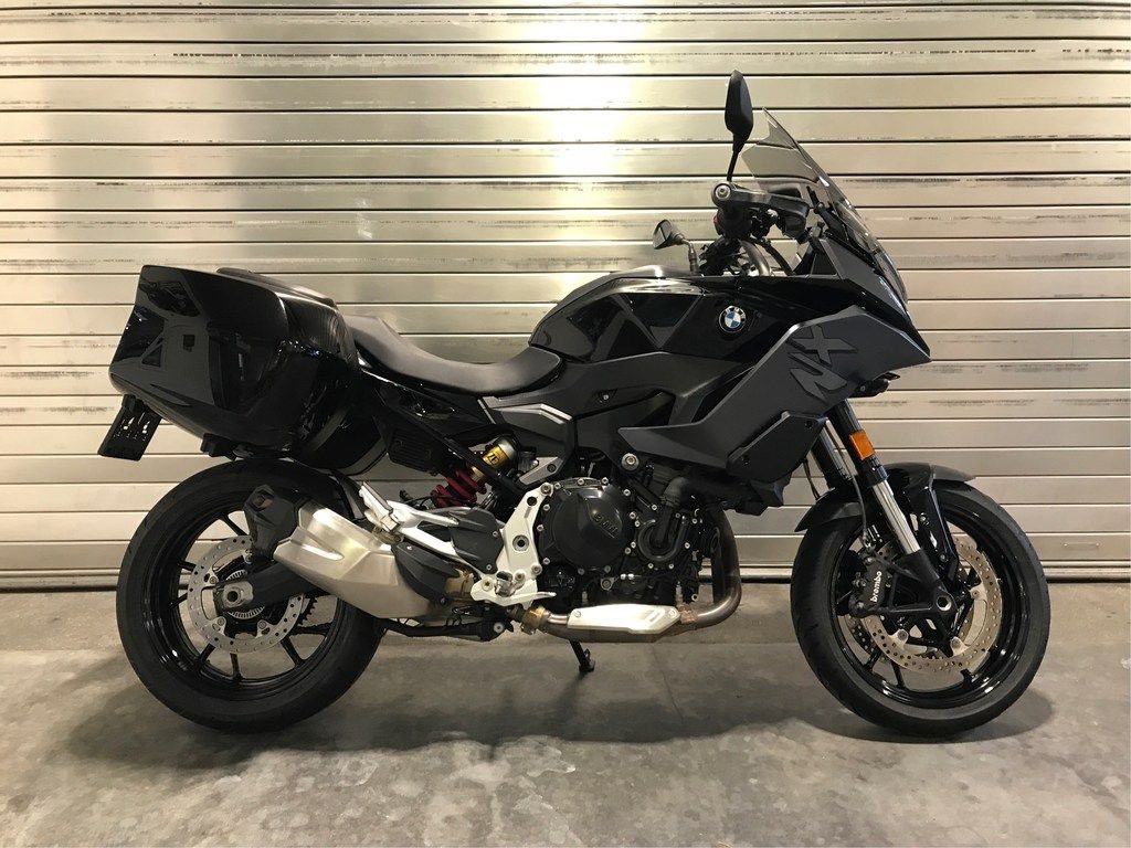 BMW F 900 XR