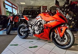 Neumotorrad Suzuki GSX-8R