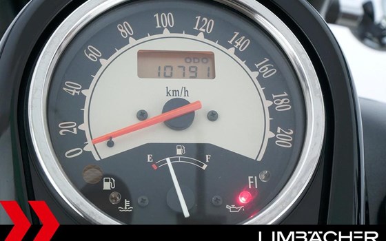 Gebrauchtmotorrad Kawasaki VN 900 Classic - Bild 12