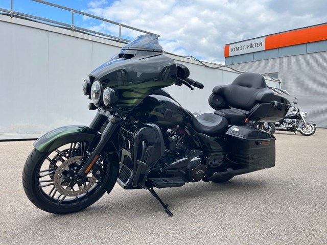 Harley-Davidson CVO Street Glide FLHXSE (grün) - Bild 13