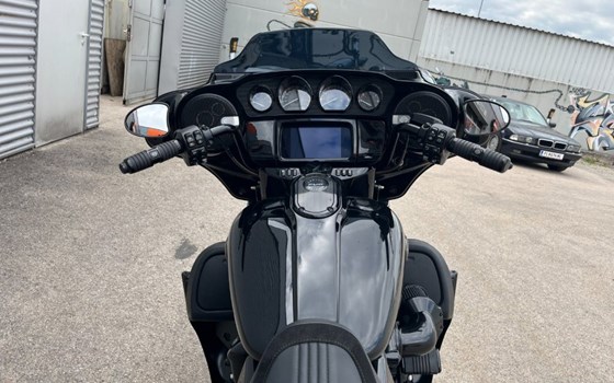 Gebrauchtmotorrad Harley-Davidson FXR Super Glide - Bild 14