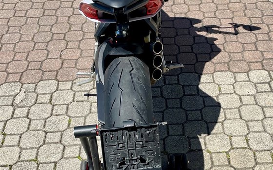 Gebrauchtmotorrad MV Agusta Brutale 800 RR - Bild 4