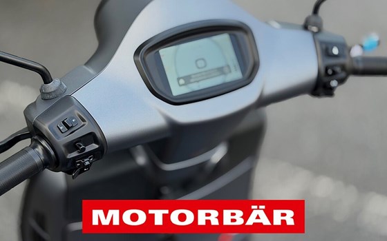 Neufahrzeug Vespa GTS 125 Super Sport - Bild 9