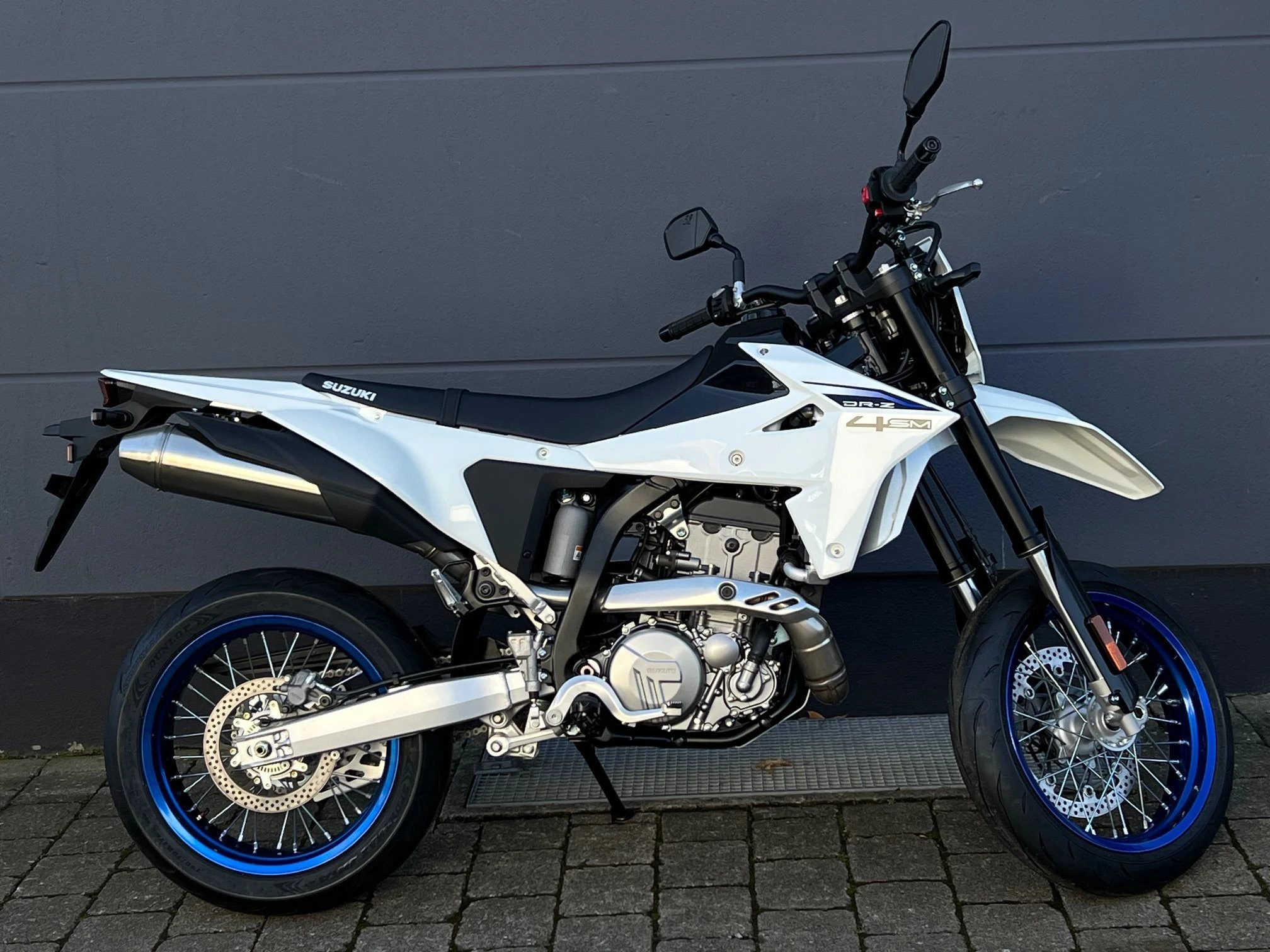 Suzuki DR-Z4SM