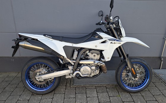 Gebrauchtmotorrad Suzuki DR-Z4SM - Bild 1