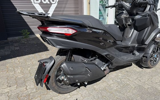 Gebrauchtmotorrad Piaggio MP3 400 - Bild 11