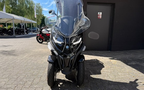 Gebrauchtmotorrad Piaggio MP3 400 - Bild 14