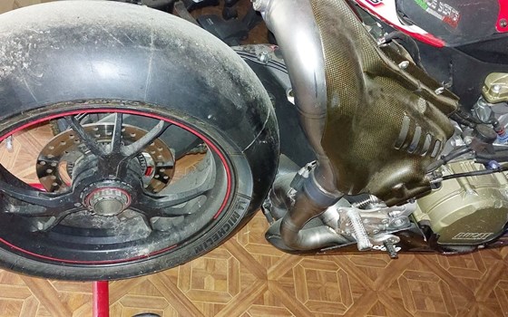 Gebrauchtmotorrad Ducati 1199 Panigale R - Bild 14