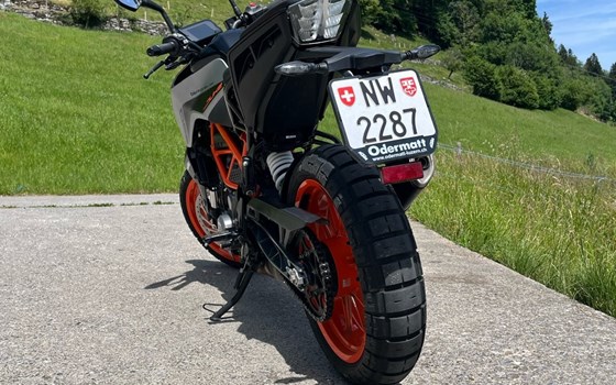 Motorrad Occasion KTM 390 Duke - Bild 3