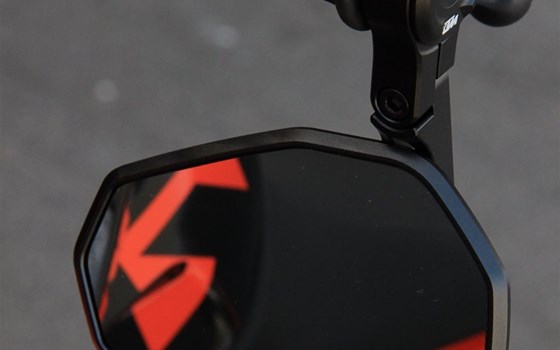 Gebrauchtmotorrad KTM 890 Duke GP - Bild 6
