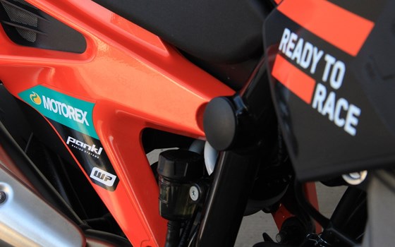 Gebrauchtmotorrad KTM 890 Duke GP - Bild 8