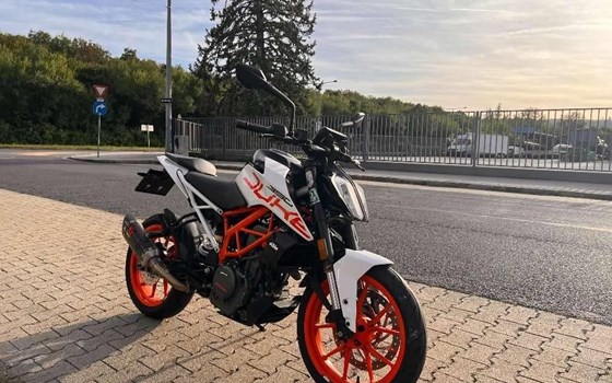 Gebrauchtmotorrad KTM 390 Duke - Bild 1