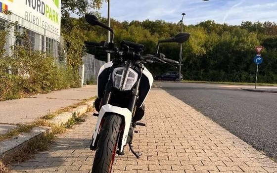 Gebrauchtmotorrad KTM 390 Duke - Bild 5