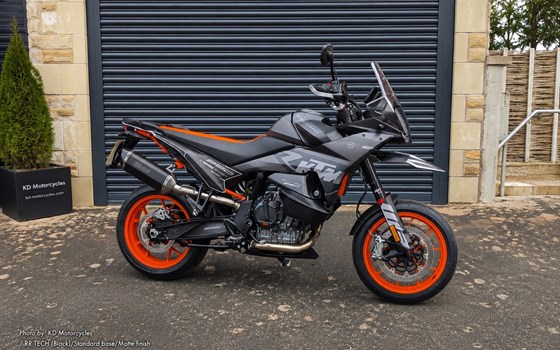 Gebrauchtmotorrad KTM 890 SMT - Bild 1