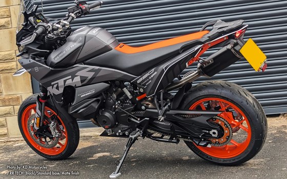 Gebrauchtmotorrad KTM 890 SMT - Bild 4