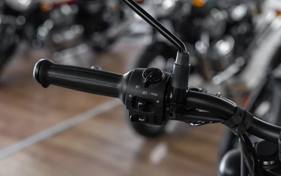 Neufahrzeug Royal Enfield HNTR 350 - Bild 16