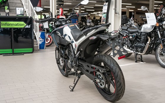 Neufahrzeug Benelli BKX 125 S - Bild 5