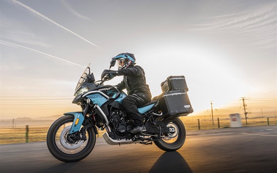 Neufahrzeug CFMOTO 800MT-ES - Bild 2