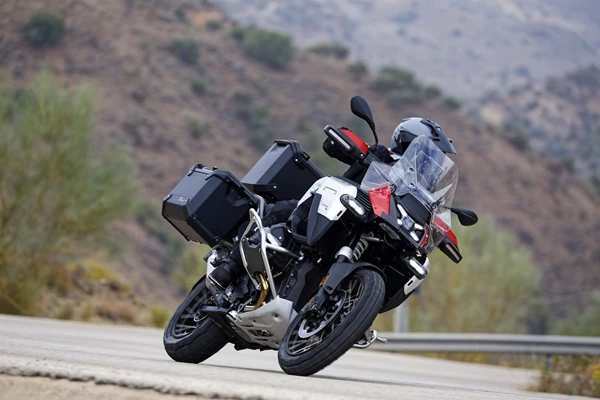 BMW R 1300 GS Adventure (racing red uni) - Bild 5