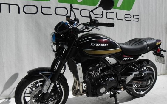 Gebrauchtmotorrad Kawasaki Z900 RS - Bild 4
