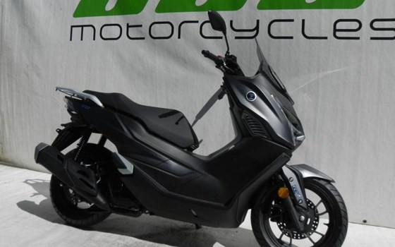 Gebrauchtmotorrad Voge SR1 125 ABS TCS - Bild 11