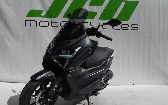 Gebrauchtmotorrad Voge SR1 125 ABS TCS - Bild 7