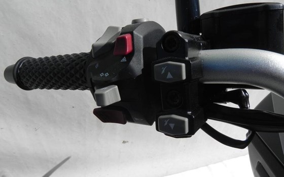 Neufahrzeug Voge SR1 ADV 125 ABS TCS - Bild 14