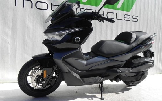 Neufahrzeug Voge SR4 350 LUXURY - Bild 3