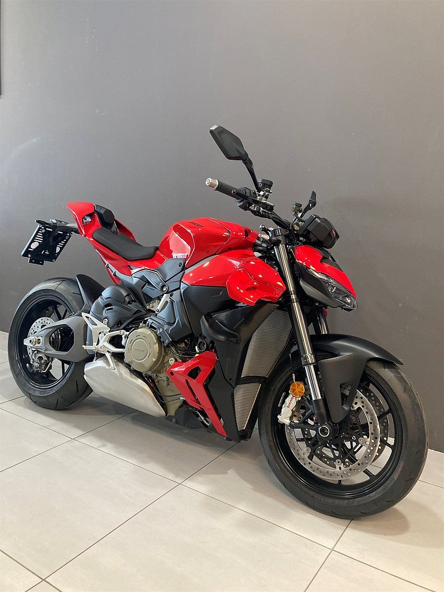 Ducati Streetfighter V4