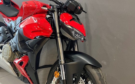 Neufahrzeug Ducati Streetfighter V4 - Bild 4