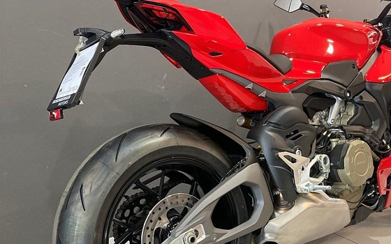 Neufahrzeug Ducati Streetfighter V4 - Bild 5