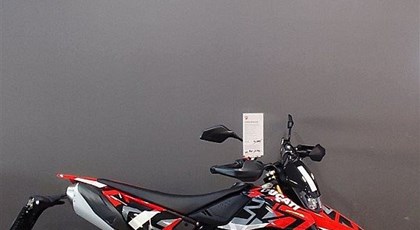 Neumotorrad Ducati Hypermotard 698 Mono RVE