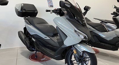Neumotorrad Honda Forza 350