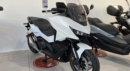 Neumotorrad Honda Forza 750