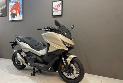 Neumotorrad