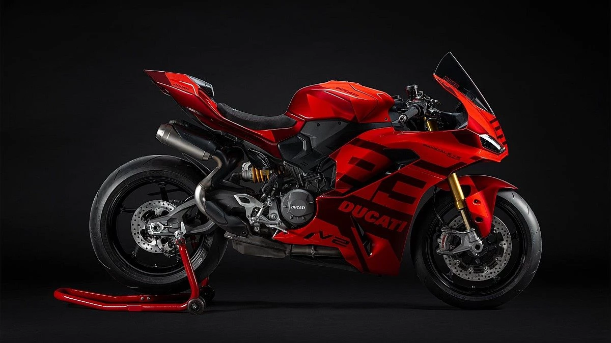 Ducati Panigale V2 MM93